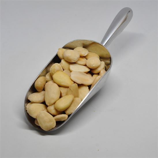 Almendra repelada cruda